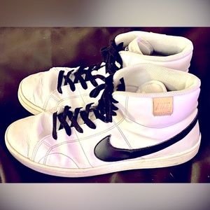 Nike Court Royale 2 Mid White Onyx Men’s Size 11.5